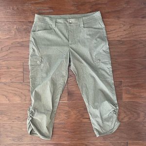 Eddie Bauer Cargo Capri Pants